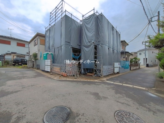 春日部市米島第3　新築一戸建ての前面道路含む現地写真