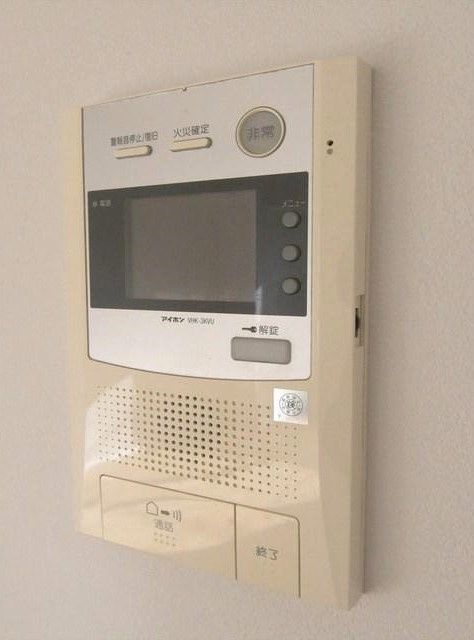 オーパスホームズ白山のセキュリティ|※写真は同タイプの別室になります
