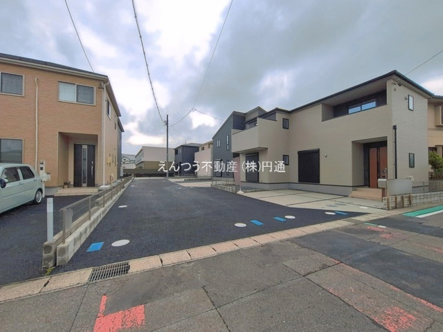 リーブルガーデン坂下町二丁目第2の前面道路含む現地写真