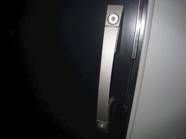 グランヴィラージュの玄関