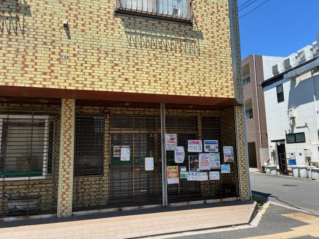 鶴馬店舗の外観