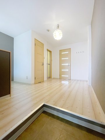 第一下前マンションの玄関