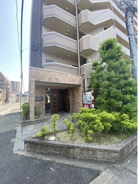 CITY SPIRE 名古屋大須のエントランス