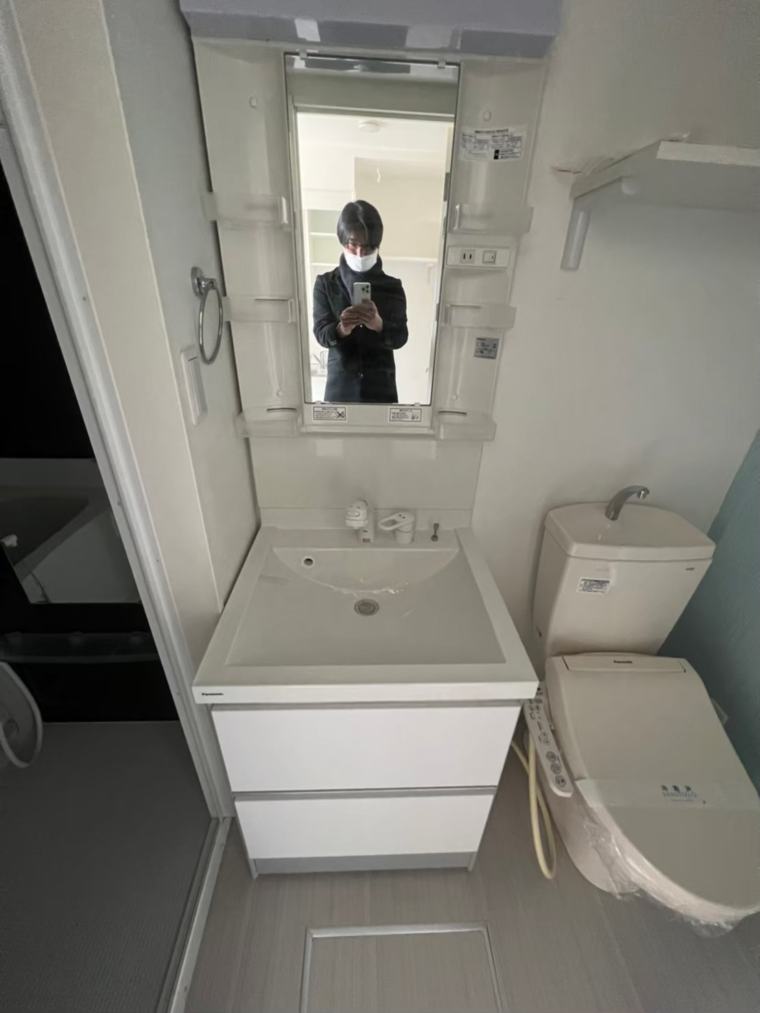 LUANAの洗面所