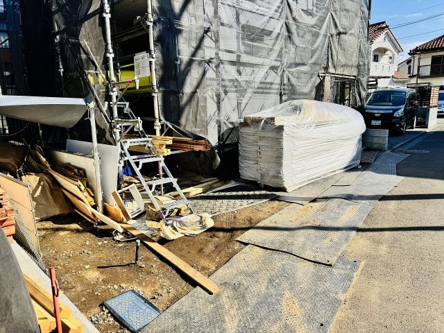 八王子市　犬目町　新築一戸建て　２５ー１期の駐車場|～L字型に2台駐車可能カースペース～