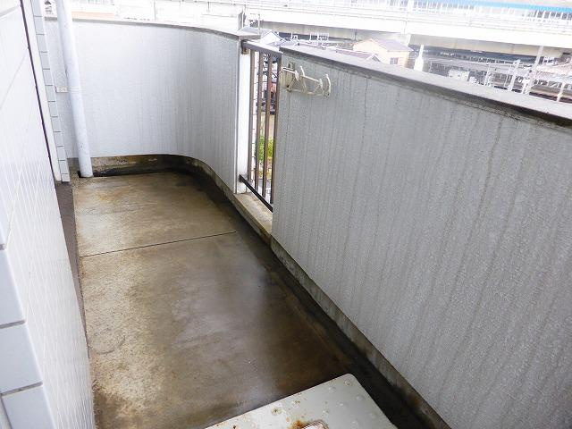 メゾン錦のバルコニー