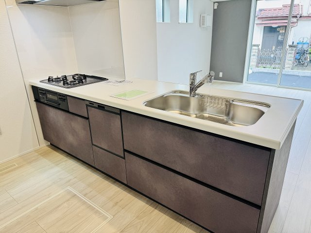 八王子市　犬目町　新築一戸建て　２５ー１期のキッチン|～使い勝手の良いシステムキッチン～