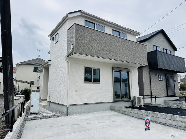 八王子市　犬目町　新築一戸建て　２５ー１期の外観|～控除や減税で優遇の長期優良住宅　南向きで陽当たり良好、2台駐車可能カースペース付き～