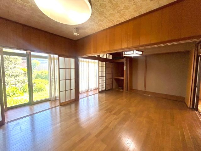 中古戸建　長野市安茂里小市一丁目の洋室|1階洋室