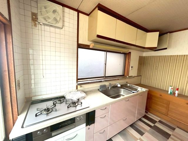中古戸建　長野市安茂里小市一丁目のキッチン