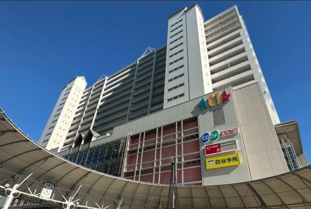 ACTA西宮東館の外観