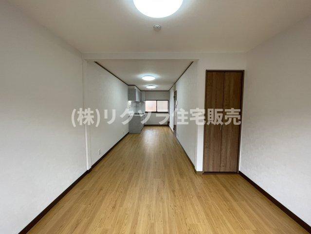大久保町3丁目　中古一戸建てのダイニング|LDK14.5帖
■物件内覧・資金計画相談・住宅ローン相談、リフォーム相談、お問合せ受付中■
※当日・翌日のご内覧、ご相談はお電話でのお問合せがスムーズです！