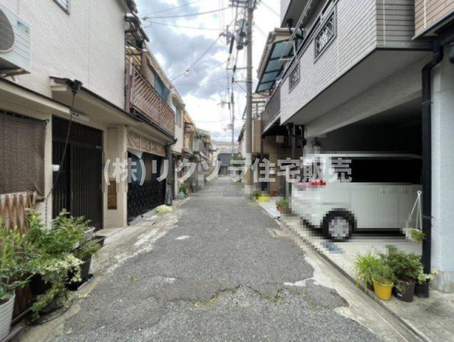 大久保町3丁目　中古一戸建ての前面道路含む現地写真|■物件内覧・資金計画相談・住宅ローン相談、リフォーム相談、お問合せ受付中■
※当日・翌日のご内覧、ご相談はお電話でのお問合せがスムーズです！