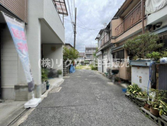 大久保町3丁目　中古一戸建ての前面道路含む現地写真|■物件内覧・資金計画相談・住宅ローン相談、リフォーム相談、お問合せ受付中■
※当日・翌日のご内覧、ご相談はお電話でのお問合せがスムーズです！