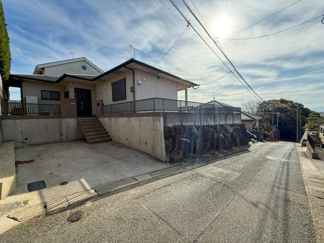 【前面道路含む現地写真】 | 東区多々良２丁目　中古一戸建☆仲介手数料無料☆