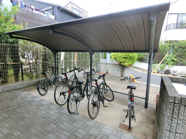 ドエル　テナのその他共用部分|★屋根付き駐輪場★