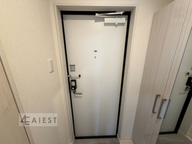 ハーモニーテラスひかりの玄関