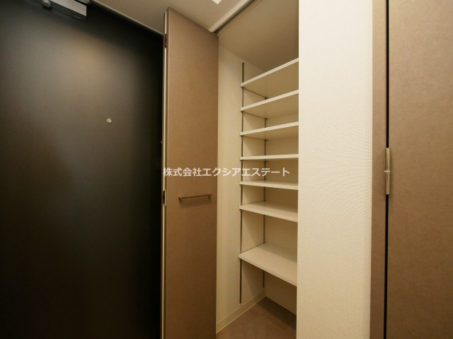 プレサンス天王寺デルニエの収納