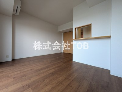 【居間・リビング】 | サンクレール高井戸 | 11.4帖