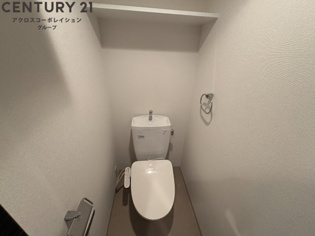 ゆったり落ち着けるトイレです