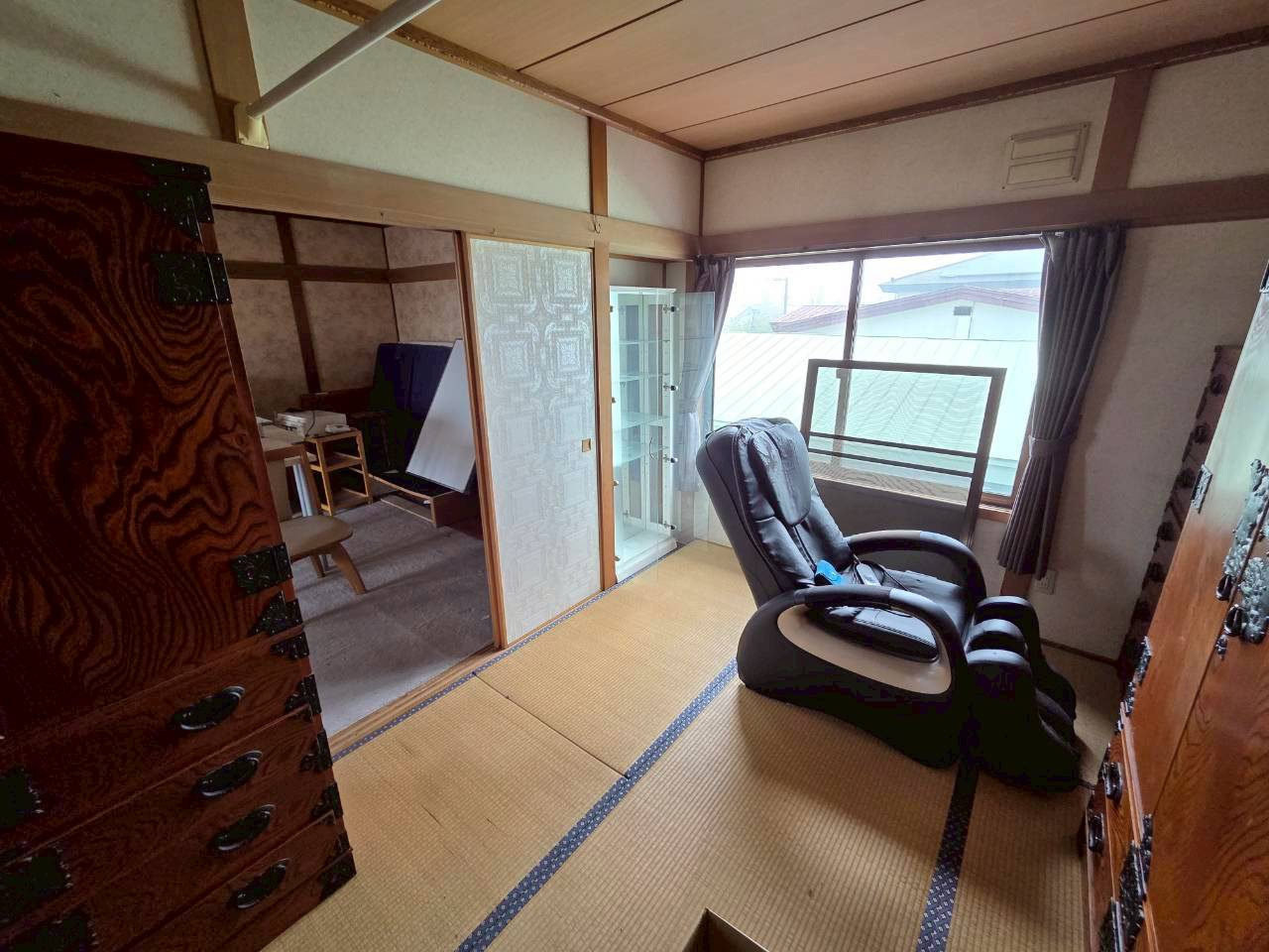 宝町6-9　中古住宅の和室|2階和室6.2帖