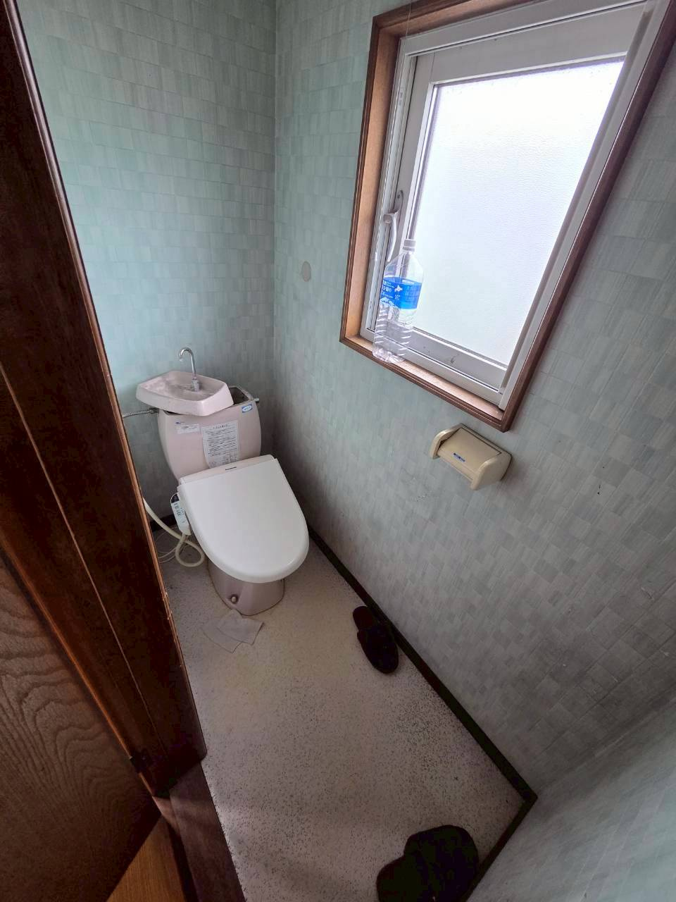 宝町6-9　中古住宅のその他共用部分|2階トイレ
