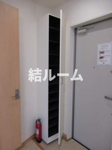 豊島区南長崎３丁目のアパートの玄関
