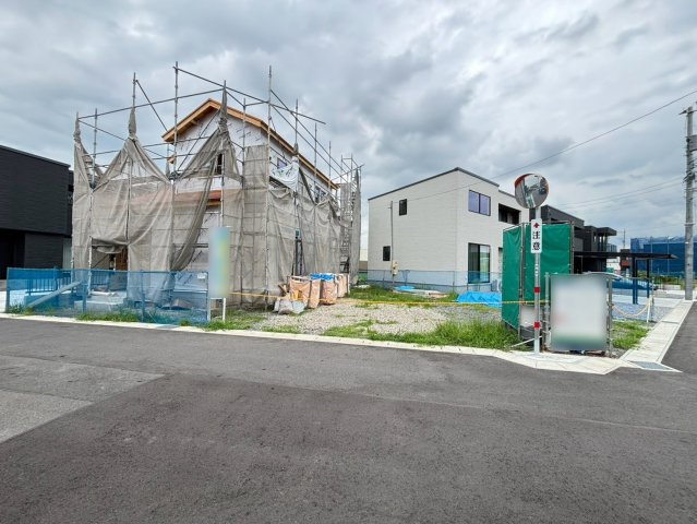 新築戸建　羽島市竹鼻町　全2区画分譲の外観|「現地（2026年8月4日）撮影」　
■全体写真　
■ヤマダ不動産　株式会社リライフ　