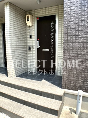 【エントランス】 | カームＡ | 清潔なエントランスです