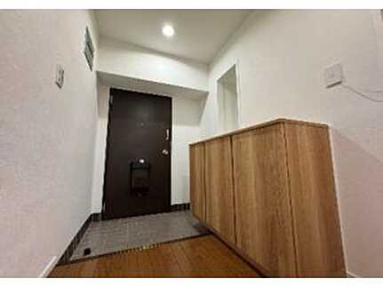 竹屋町マンションの玄関