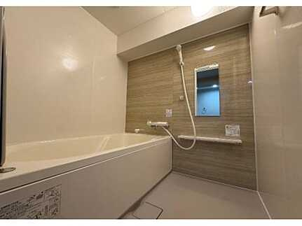 竹屋町マンションの浴室