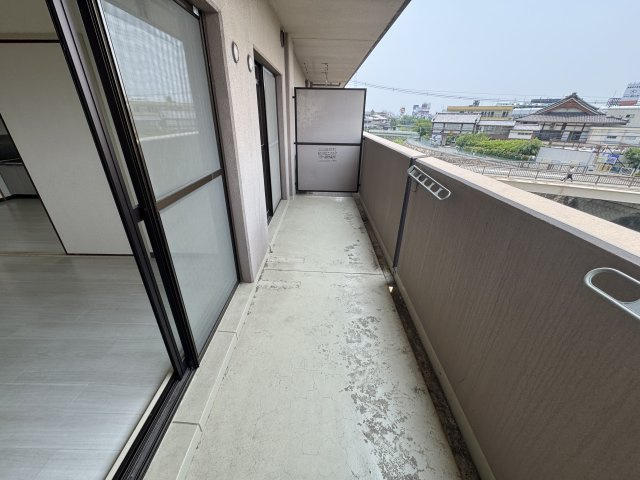 アルカディア箕輪のバルコニー