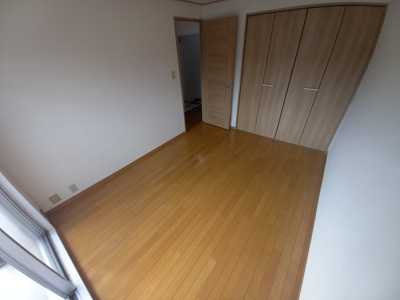 【洋室】 | メゾン千里丘5番街O棟