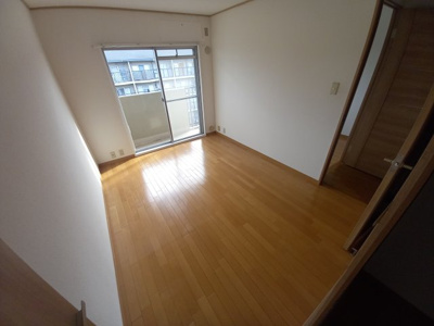 【洋室】 | メゾン千里丘5番街O棟