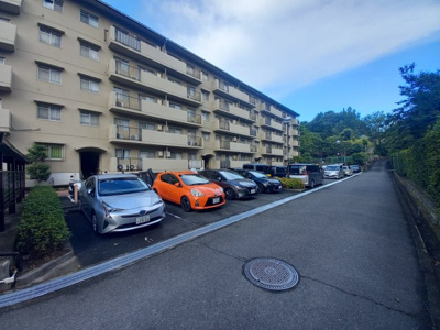 【駐車場】 | メゾン千里丘5番街O棟