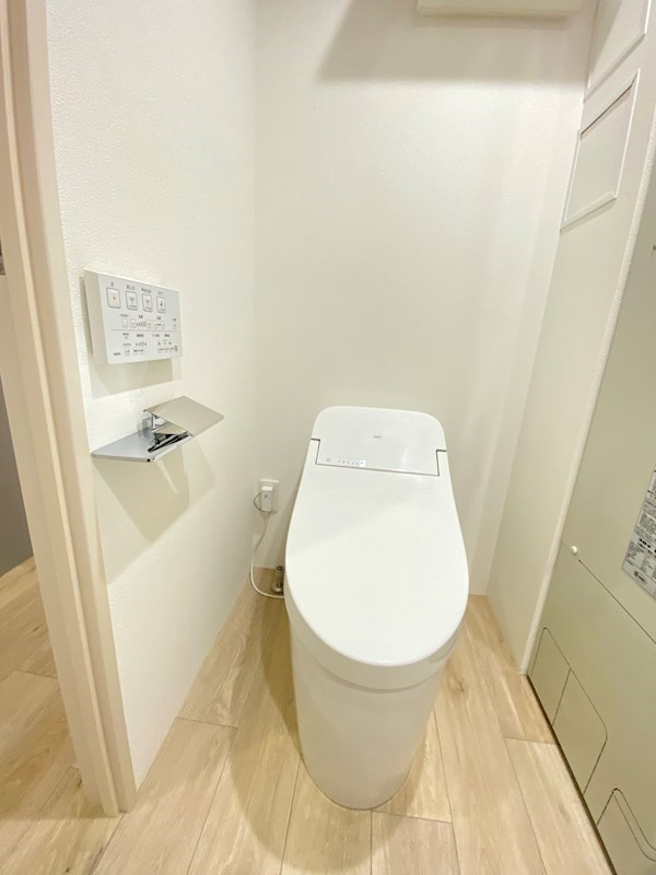 プラチナフォルム中目黒WESTのトイレ|コンパクトで使いやすいトイレです