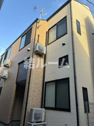 豊島区千早１丁目のアパート