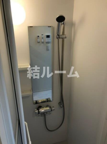 豊島区千早１丁目のアパートのシャワールーム|別号室参考写真
