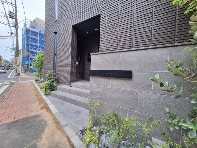 ｌａ　ｃｌｅ　ｄｕ　ｂｏｎｈｅｕｒのエントランス