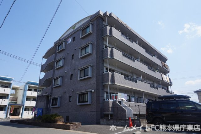 熊本市南区出仲間４丁目の賃貸マンション