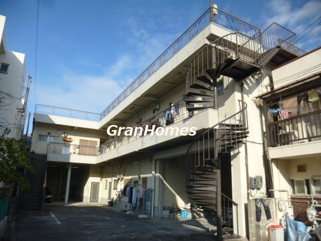 姫路市名古山町のハイツ
