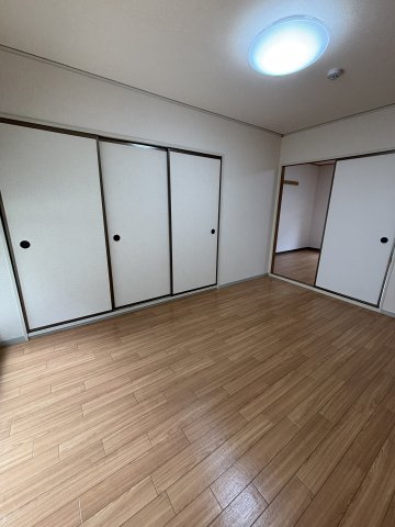 アムールY＆Nの洋室