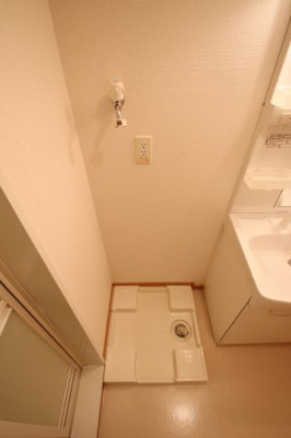 【設備】 | グランパレ | 室内洗濯機置き場