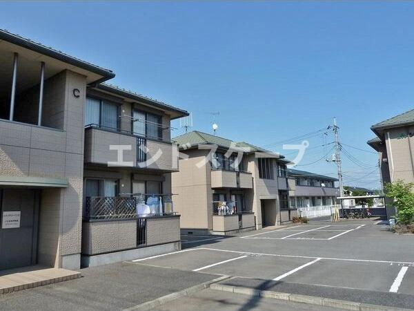 シャンテリーベンCの駐車場|高崎、前橋のお部屋探しはエンドスケープまで！お客様の理想お聞かせ下さい♪