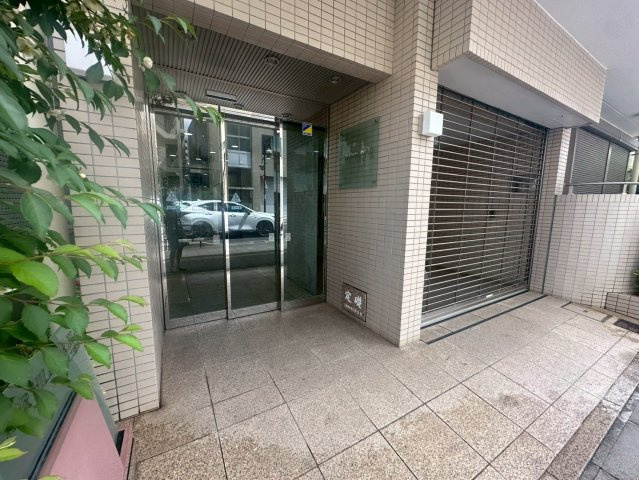 スターヒルズ浦和のエントランス