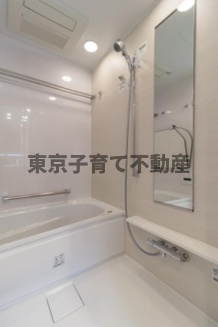 コノート茗荷谷の浴室