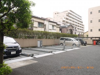 【駐車場】 | 自走式の駐車場がありますので、車必須のかたには、安心です。