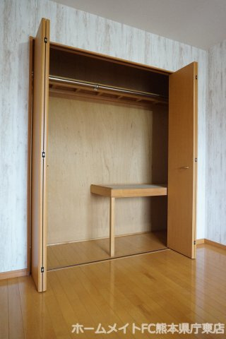 熊本市中央区出水３丁目の賃貸マンションの収納