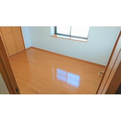 熊本市中央区出水３丁目の賃貸マンションの内装