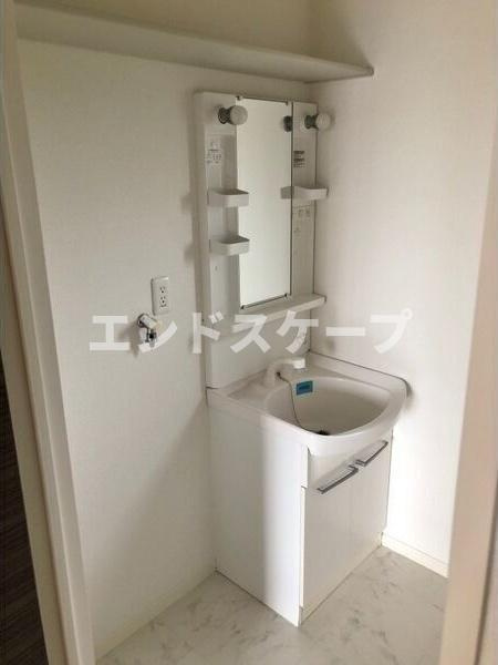 ハートレーベンAの洗面所|高崎、前橋のお部屋探しはエンドスケープまで！お客様の理想お聞かせ下さい♪